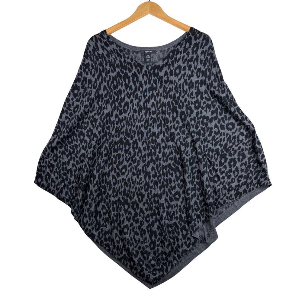 Style & Co Leopard Print Poncho Knit Top size S/M Gray/Black